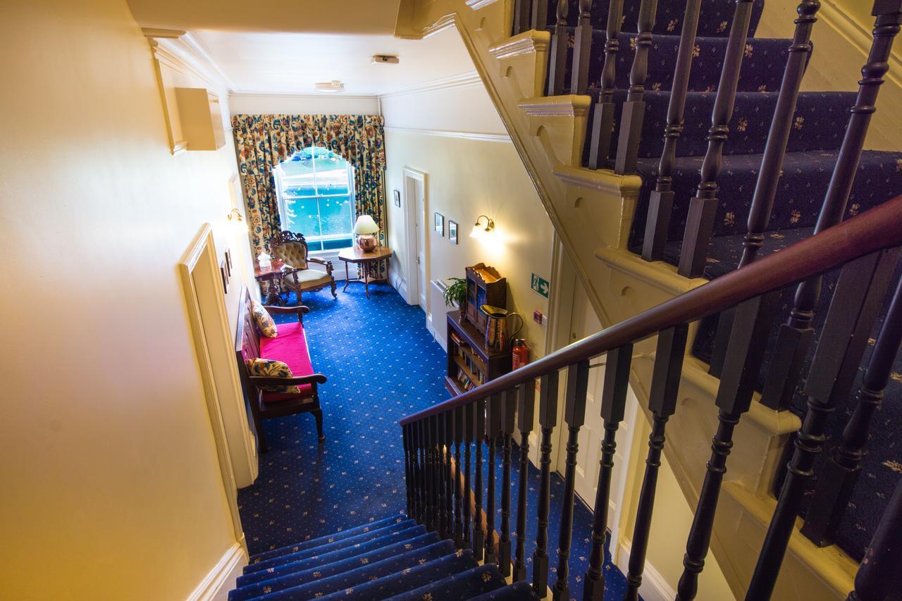 Roseleigh Hotel Бъкстън Екстериор снимка